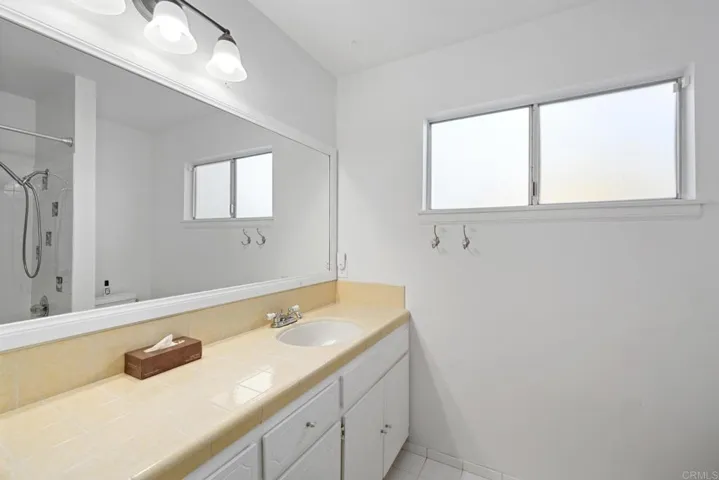 16273 Arena Drive, Ramona, California 92065