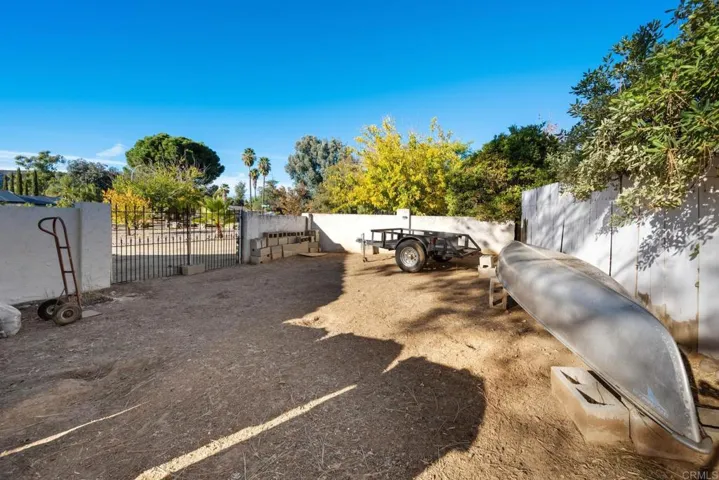 16273 Arena Drive, Ramona, California 92065