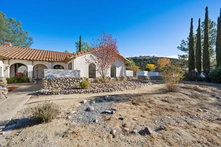 16273 Arena Drive, Ramona, California 92065