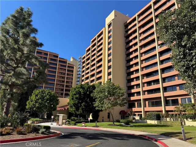 24055 Paseo Del Lago 201, Laguna Woods, California 92637