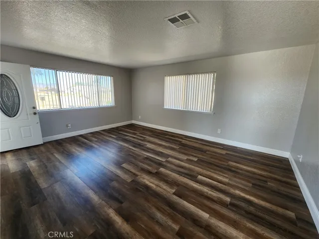 19724 87th Street, California City, California 93505
