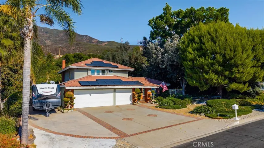 9684 La Colina Drive, Rancho Cucamonga, California 91737