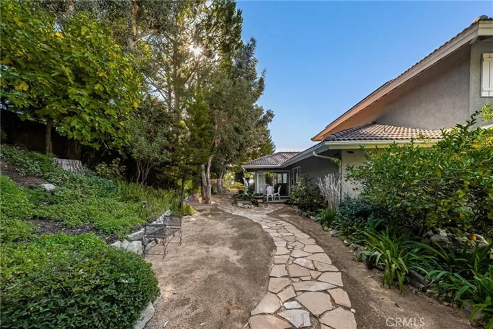 9684 La Colina Drive, Rancho Cucamonga, California 91737