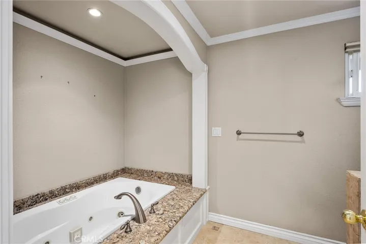 9684 La Colina Drive, Rancho Cucamonga, California 91737