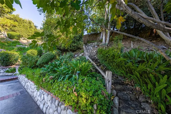 9684 La Colina Drive, Rancho Cucamonga, California 91737