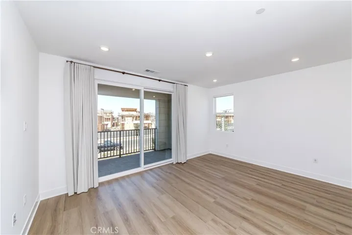 117 Seep, Irvine, California 92618