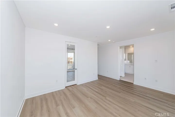 117 Seep, Irvine, California 92618