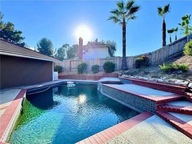21000 Shadow Oak Drive, Yorba Linda, California 92886