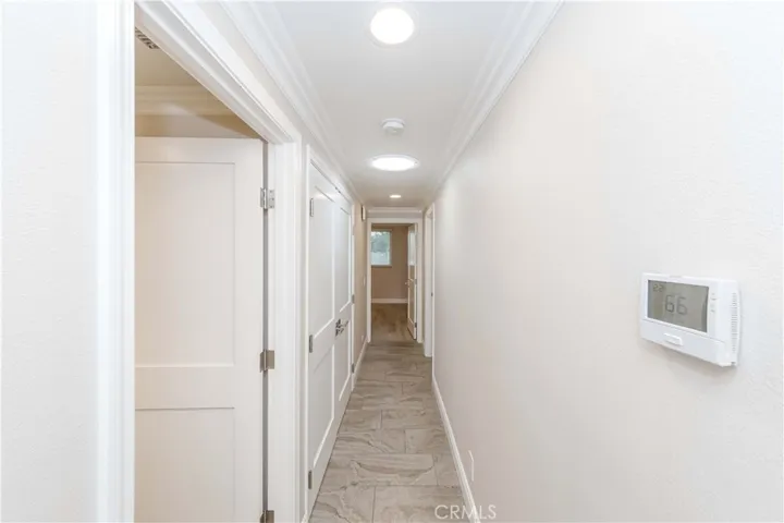 HALLWAY TO BED ROOMS