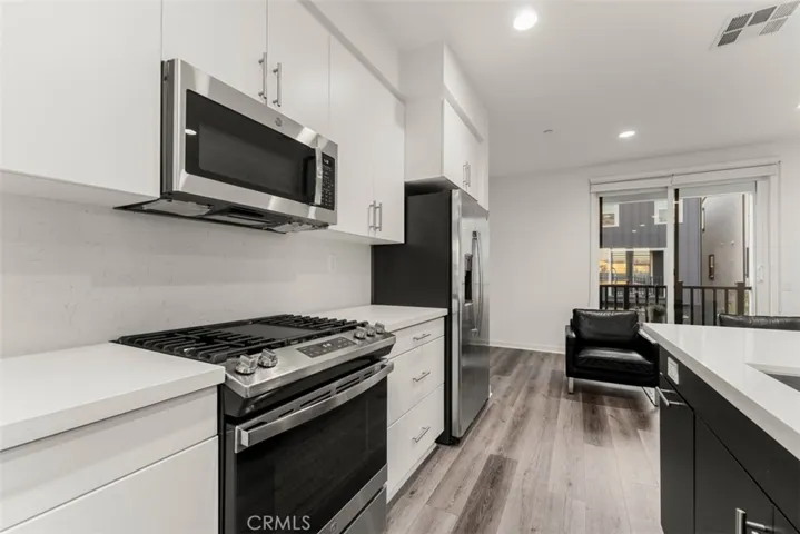 2084 Caleigh Lane, Costa Mesa, California 92627