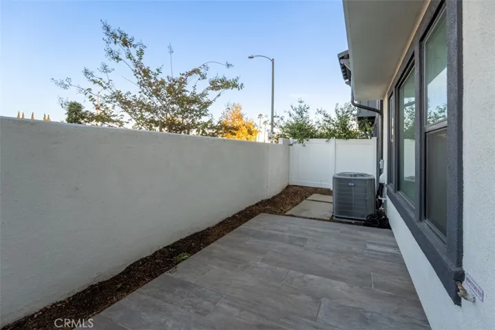 2084 Caleigh Lane, Costa Mesa, California 92627