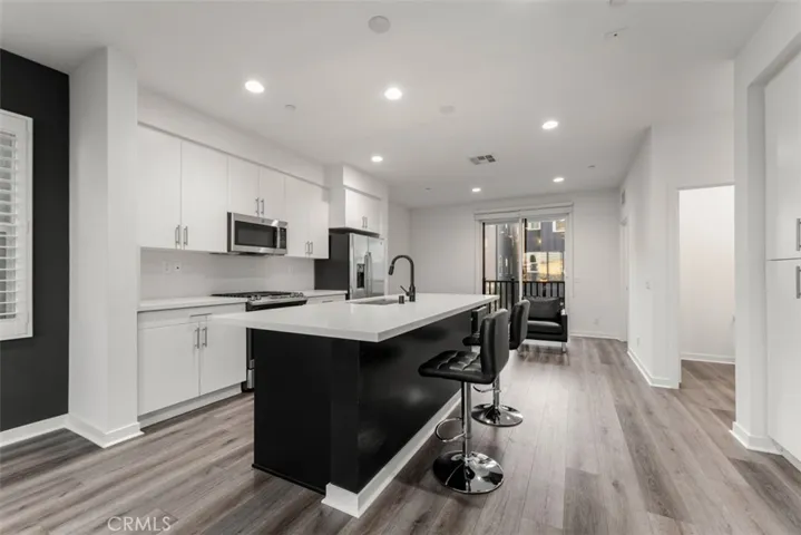 2084 Caleigh Lane, Costa Mesa, California 92627