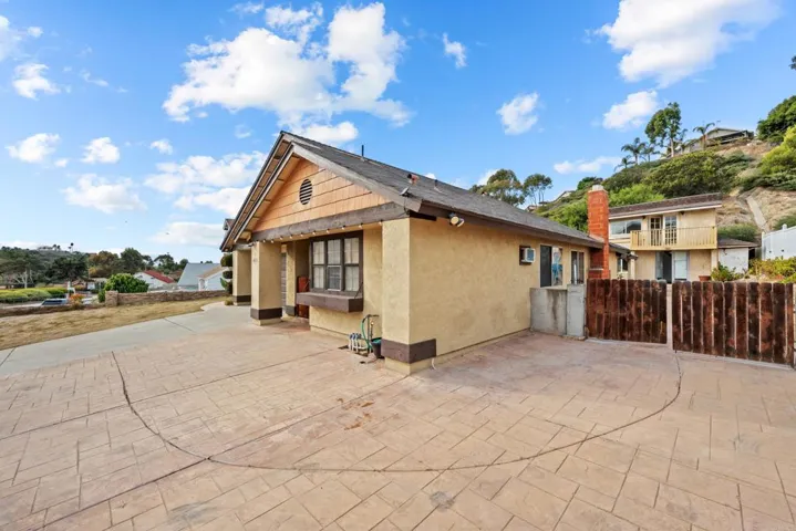 6850 Benjamin Holt Rd, San Diego, California 92114