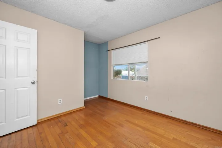 6850 Benjamin Holt Rd, San Diego, California 92114