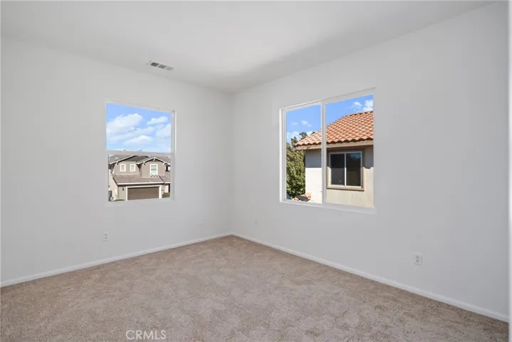 7146 La Sarra Drive, Lancaster, California 93536