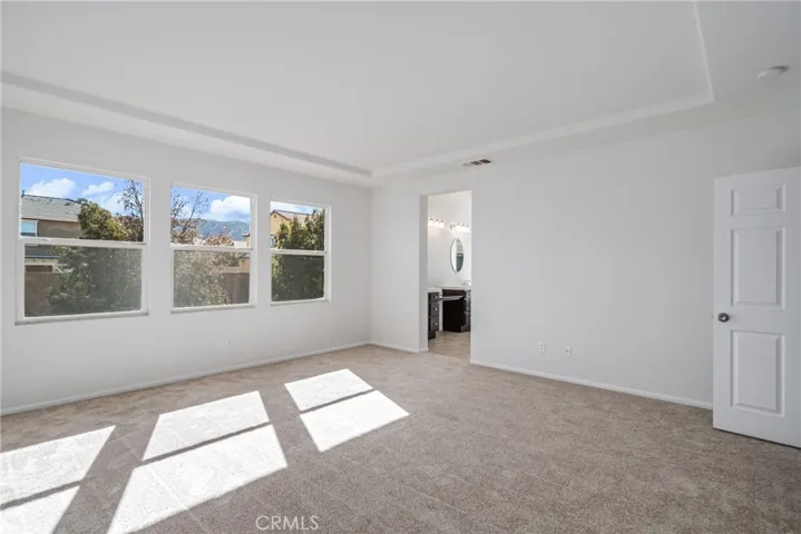 7146 La Sarra Drive, Lancaster, California 93536