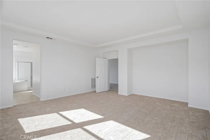 7146 La Sarra Drive, Lancaster, California 93536