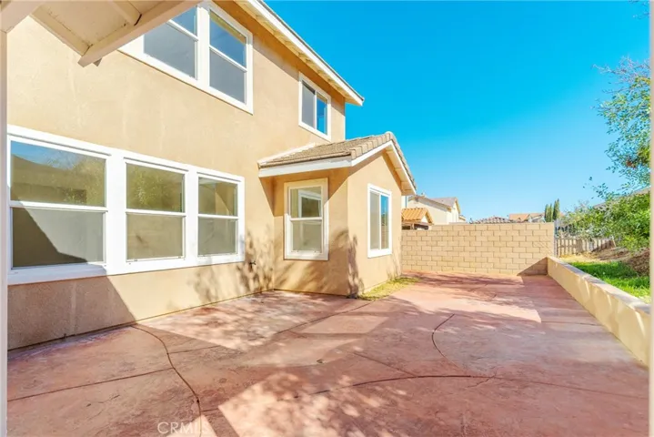7146 La Sarra Drive, Lancaster, California 93536