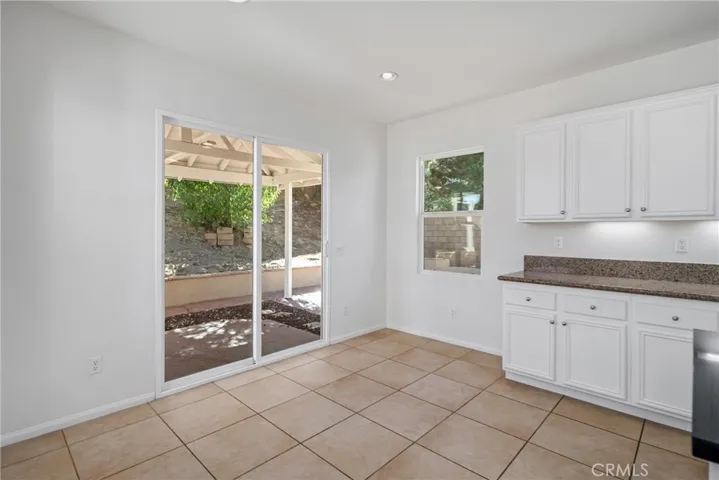 7146 La Sarra Drive, Lancaster, California 93536