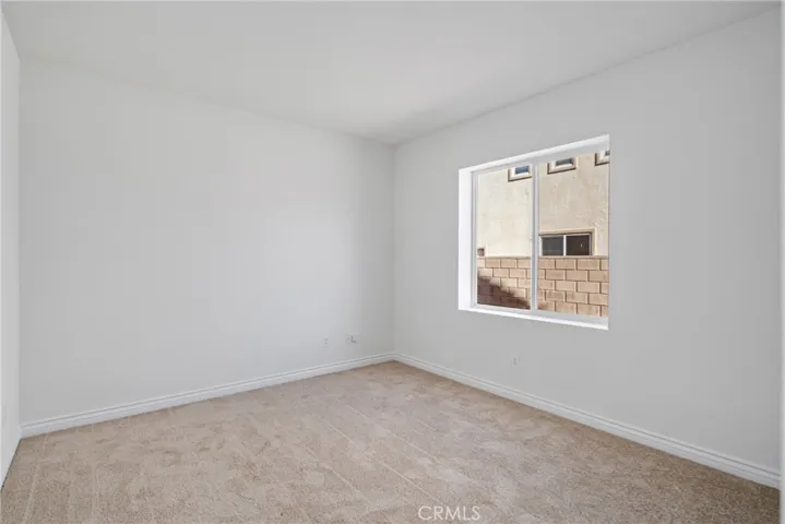 7146 La Sarra Drive, Lancaster, California 93536