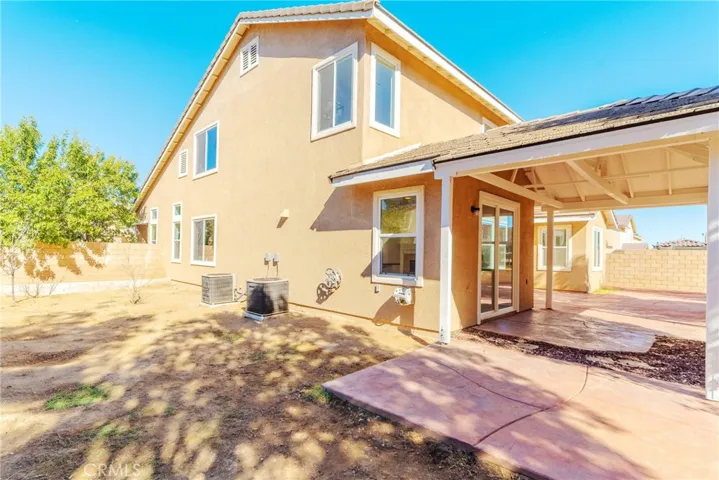 7146 La Sarra Drive, Lancaster, California 93536