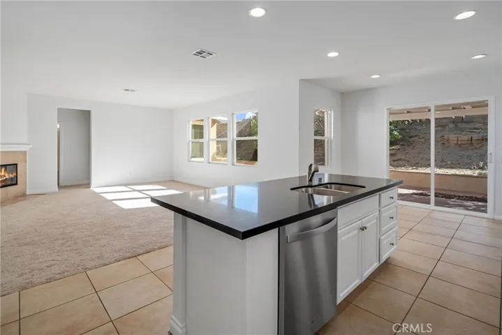 7146 La Sarra Drive, Lancaster, California 93536
