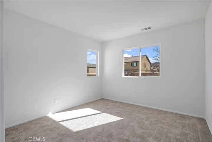 7146 La Sarra Drive, Lancaster, California 93536