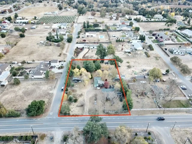 1225 Vineyard Drive, Templeton, California 93465