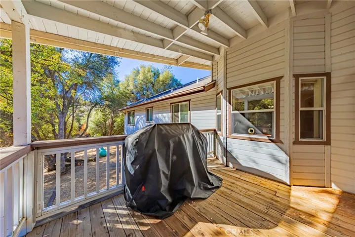 38919 Marigold Lane, Oakhurst, California 93644