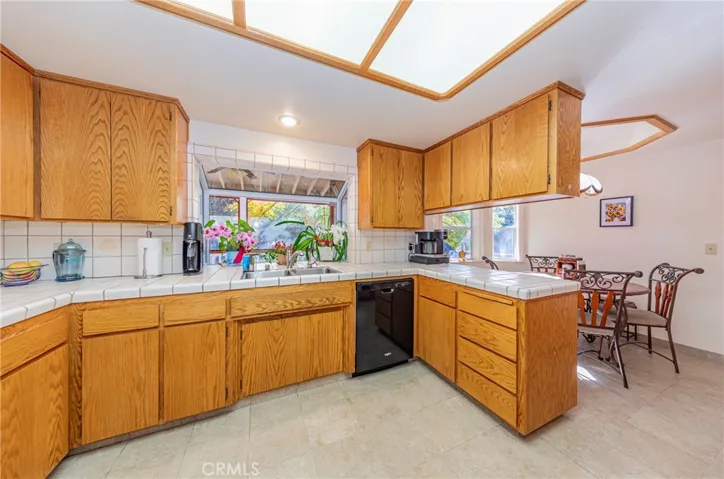 38919 Marigold Lane, Oakhurst, California 93644
