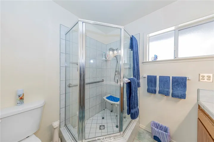 38919 Marigold Lane, Oakhurst, California 93644