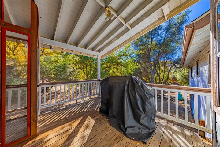 38919 Marigold Lane, Oakhurst, California 93644