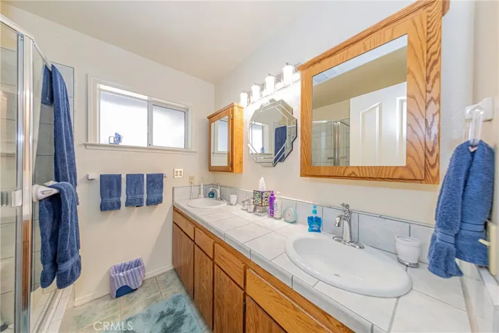 38919 Marigold Lane, Oakhurst, California 93644