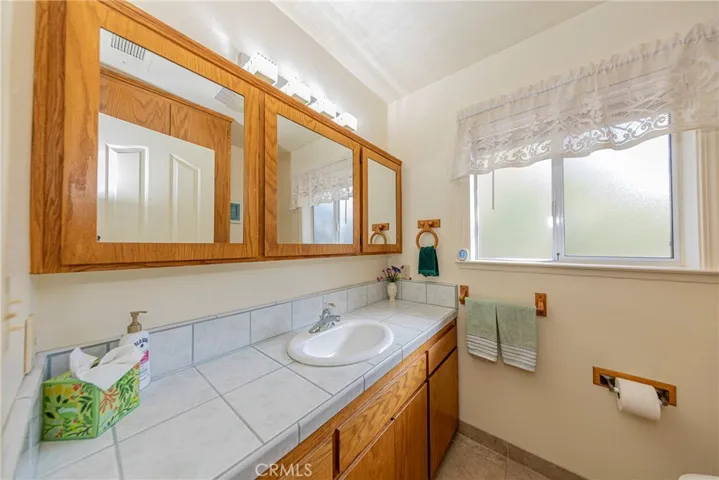 38919 Marigold Lane, Oakhurst, California 93644