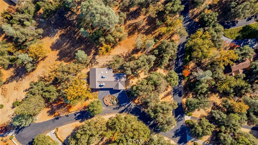 38919 Marigold Lane, Oakhurst, California 93644