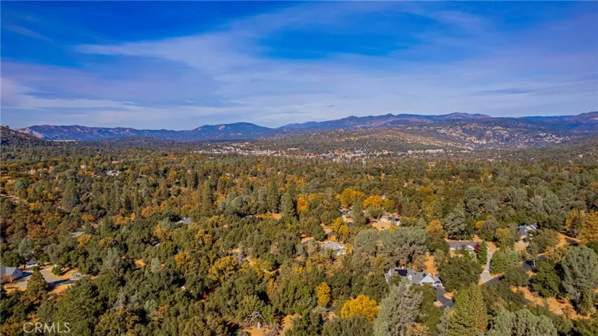 38919 Marigold Lane, Oakhurst, California 93644