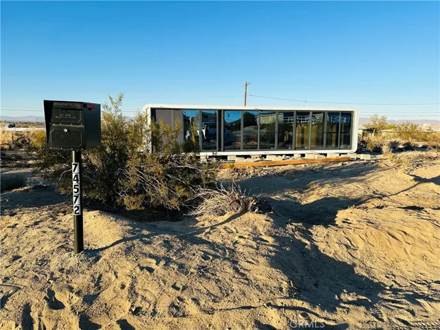 74572 Serrano Drive, 29 Palms, California 92277