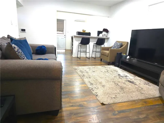 Living room view to dinning area