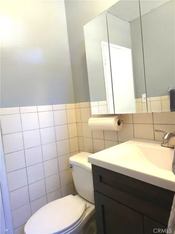 Main hall bathroom