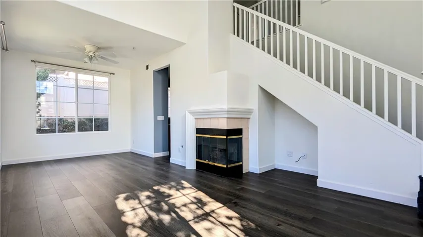 401 Middlebury Court, Claremont, California 91711