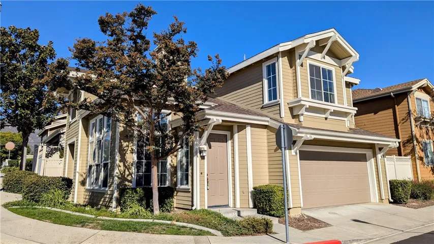 401 Middlebury Court, Claremont, California 91711