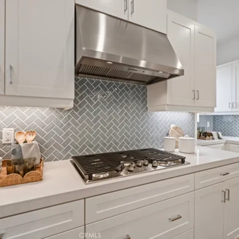 Photos shown are of model only- not actual homesite.