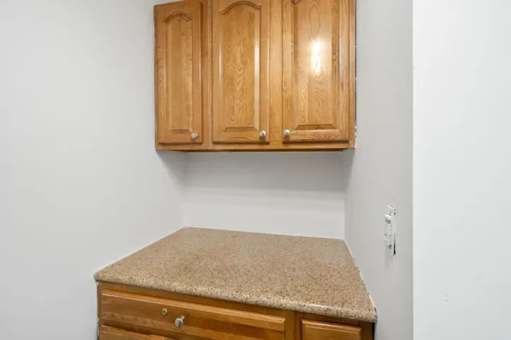 6183 Mission Street, Daly City, California 94014