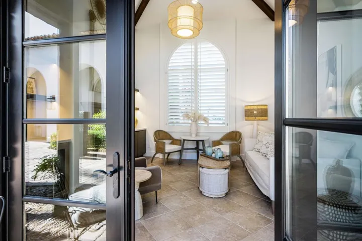 70-web-or-mls-CB_Birkdale_OPMG_1124_070