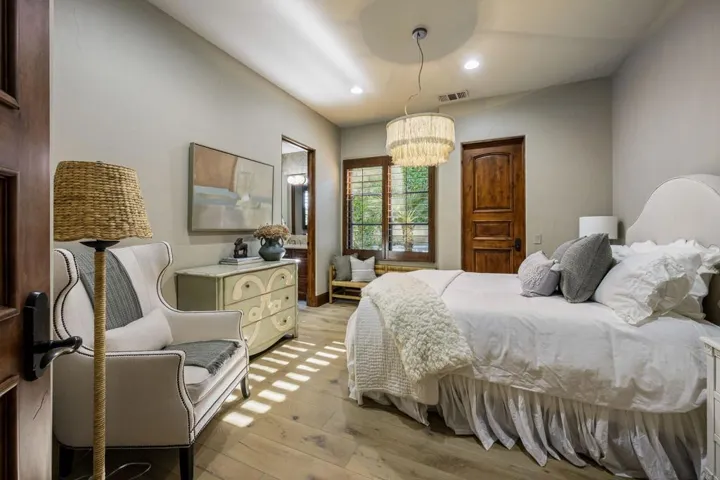 59-web-or-mls-CB_Birkdale_OPMG_1124_059