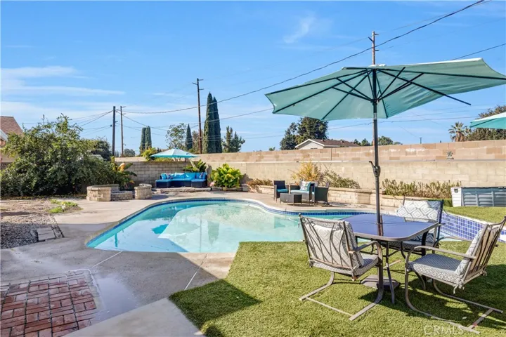 24161 Fordview Street, Lake Forest, California 92630