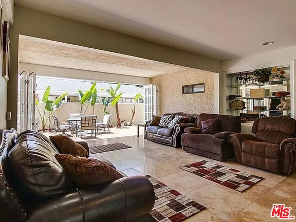 4111 Bayard Street, San Diego, California 92109 home-pic-3