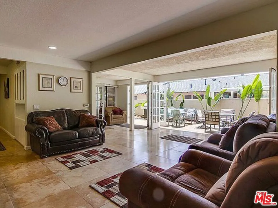 4111 Bayard Street, San Diego, California 92109 home-pic-4