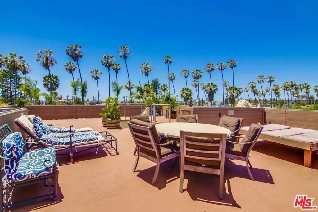 4111 Bayard Street, San Diego, California 92109 home-pic-48