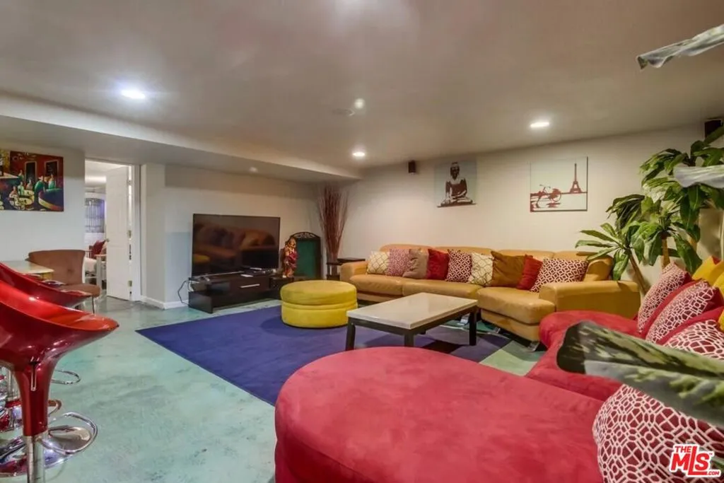 4111 Bayard Street, San Diego, California 92109 home-pic-46